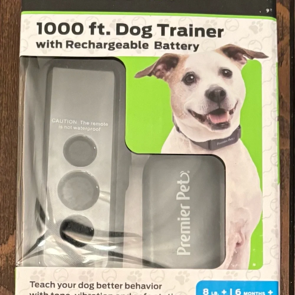 Premier Pet 1000 Ft Dog Trainer Rechargeable Battery Corrects Unwanted Behaviors